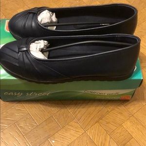 NWT Navy Flats